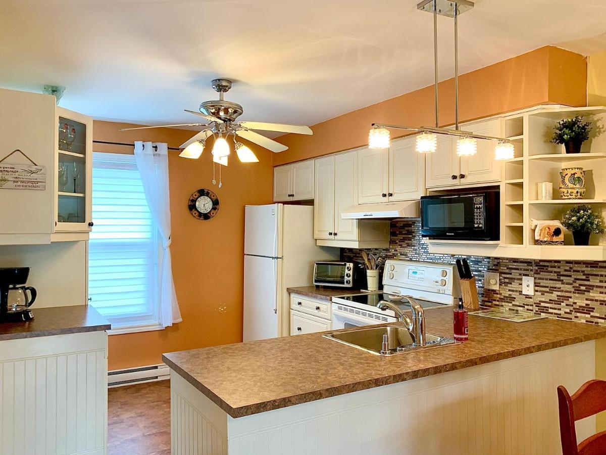 Le Pareo De Magog-Mont Orford Apartment Ngoại thất bức ảnh